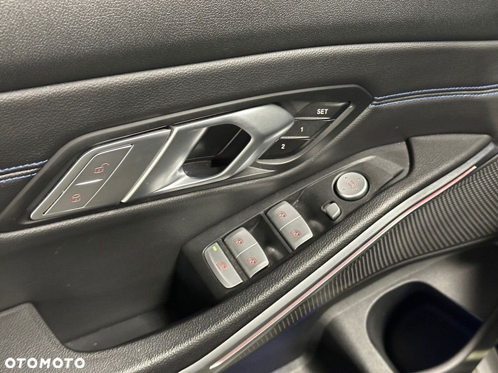 BMW Seria 3 - 14