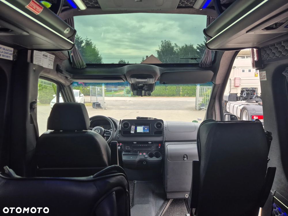 Mercedes-Benz SPRINTER 519 CDI / SPROWADZONY/ 3.0 190 KM / AUTOMAT - 29