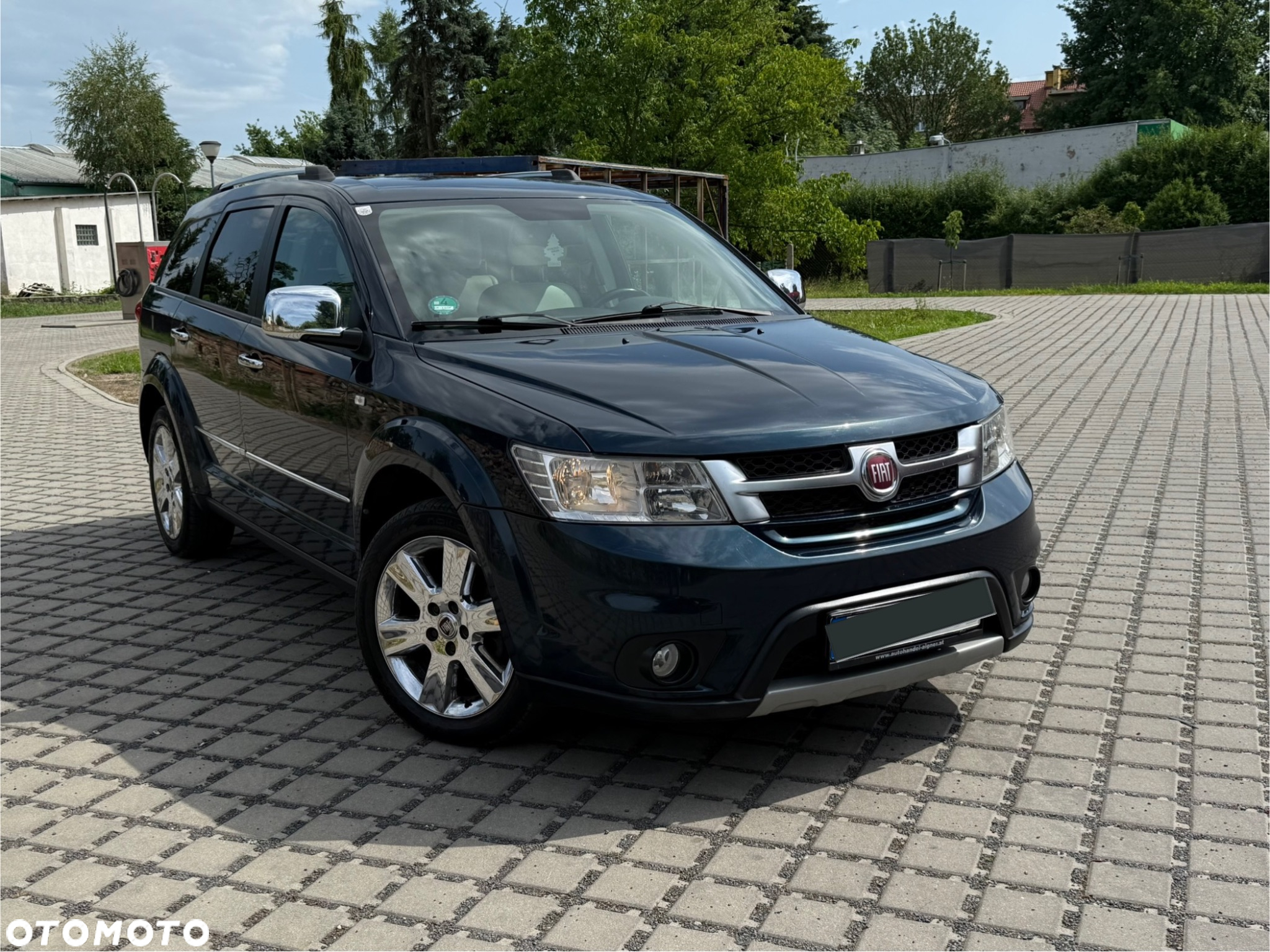 Fiat Freemont 2.0 Multijet 16V DPF Automatik Allrad Lounge - 2