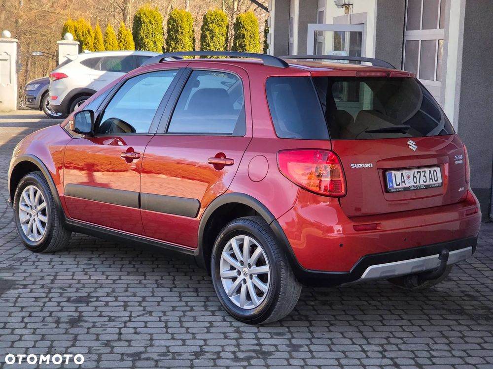 Suzuki SX4 1.6 VVT 4x4 Style - 11