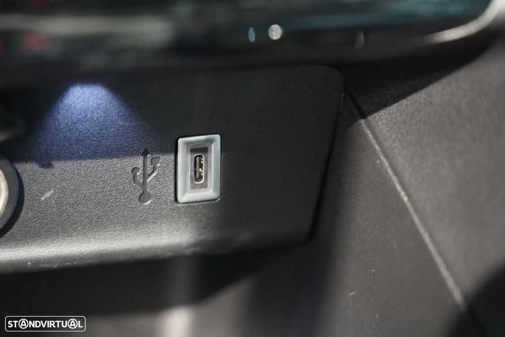 Opel Corsa 1.2 T GS - 17