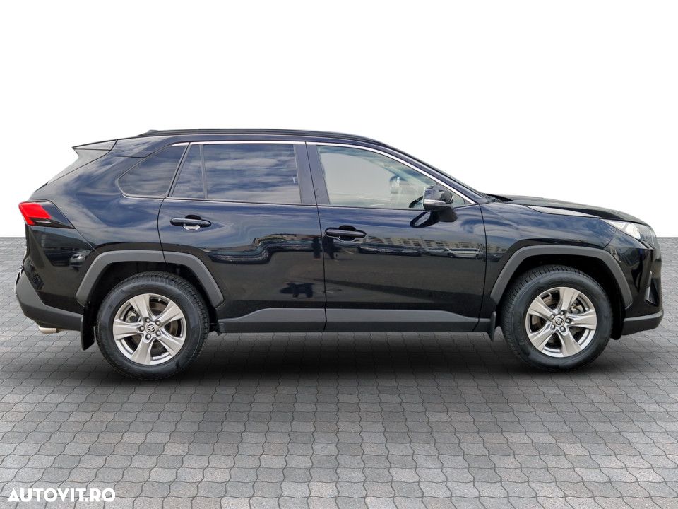 Toyota RAV4 - 7