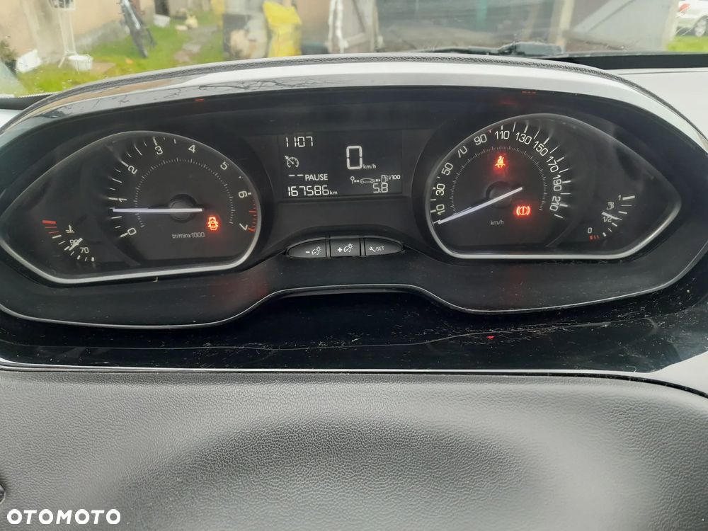 Peugeot 208 PureTech 68 Like - 10