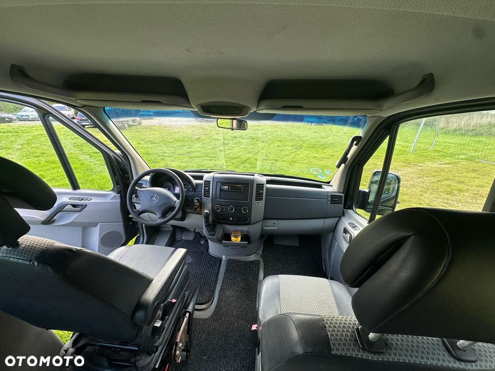Mercedes-Benz Sprinter - 6
