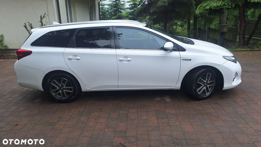 Toyota Auris - 5