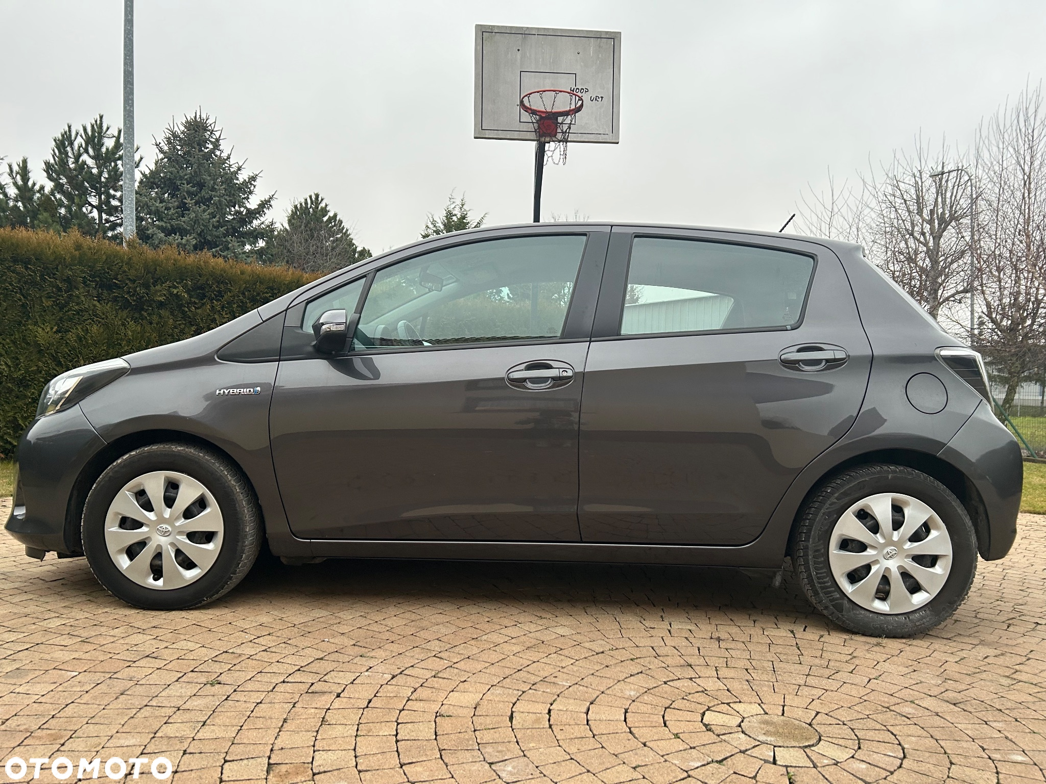 Toyota Yaris Hybrid 100 Active - 20