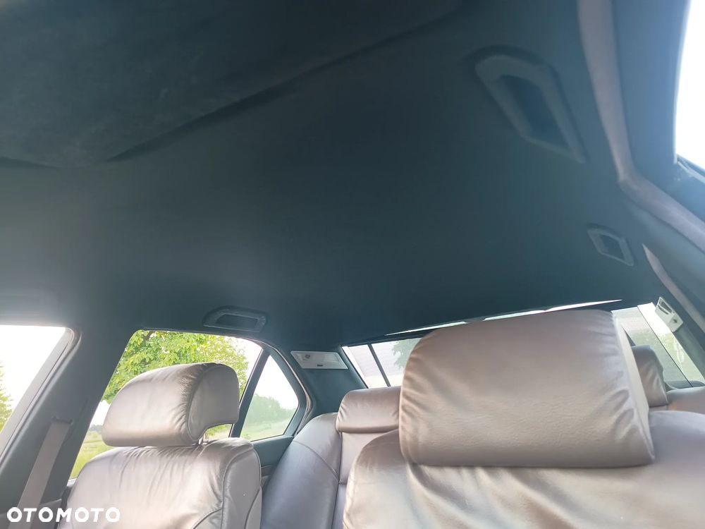 BMW Seria 7 740i V8 - 31