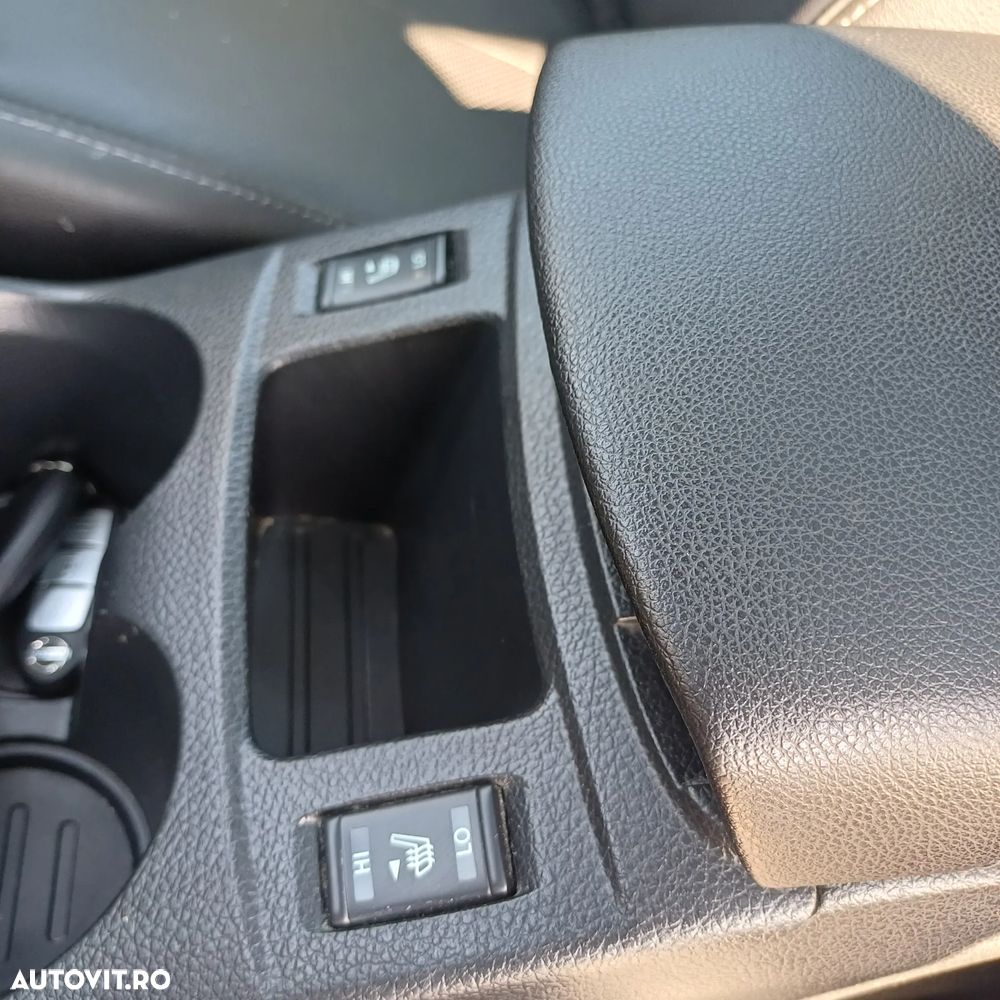 Nissan Qashqai 1.6 DCI DPF Start/Stop tekna - 10