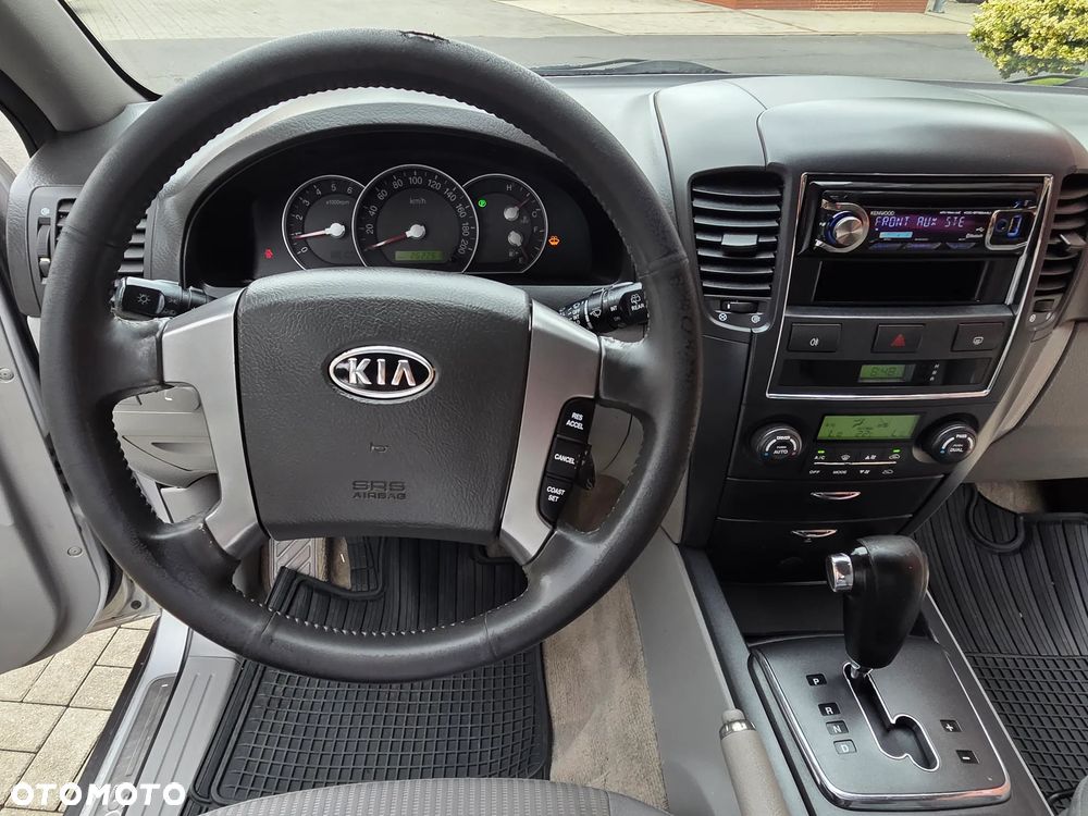 Kia Sorento 2.5 CRDi VGT EX - 32