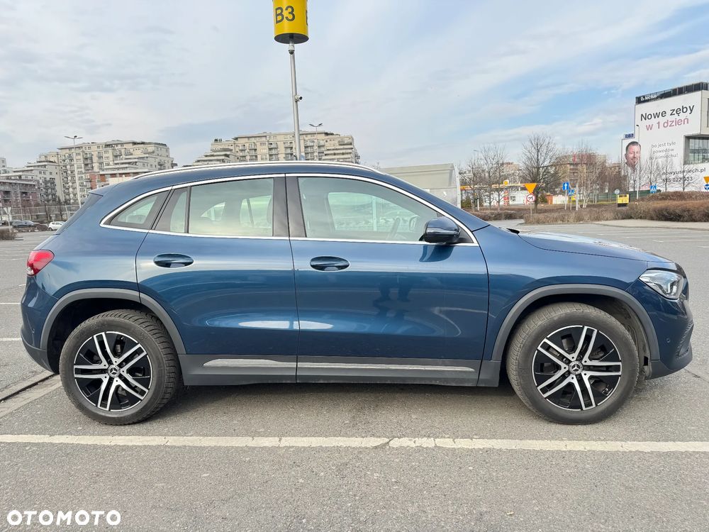 Mercedes-Benz GLA 200 d - 6