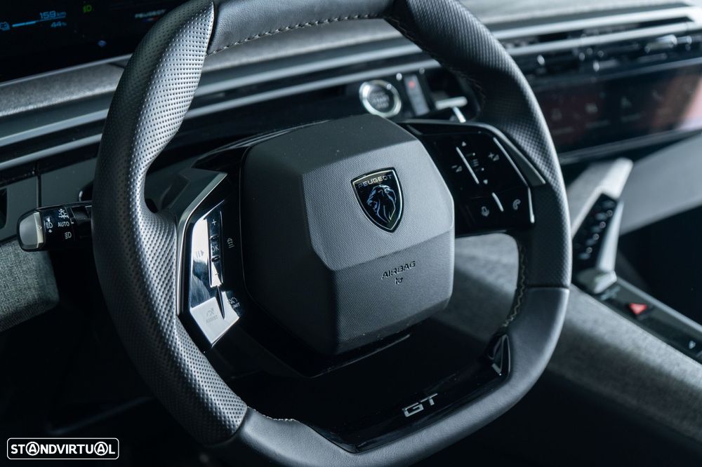 Peugeot E-3008 73 kWh GT - 18