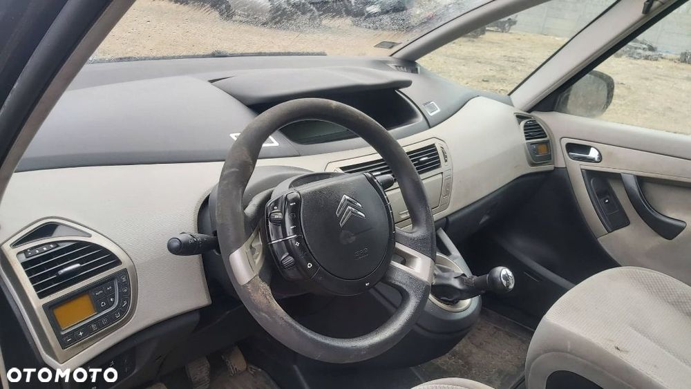 citroen c4 picasso 1,6 HDI silnik - 9