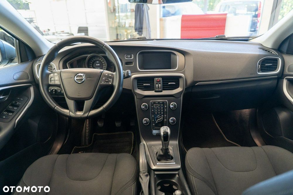 Volvo V40 - 11