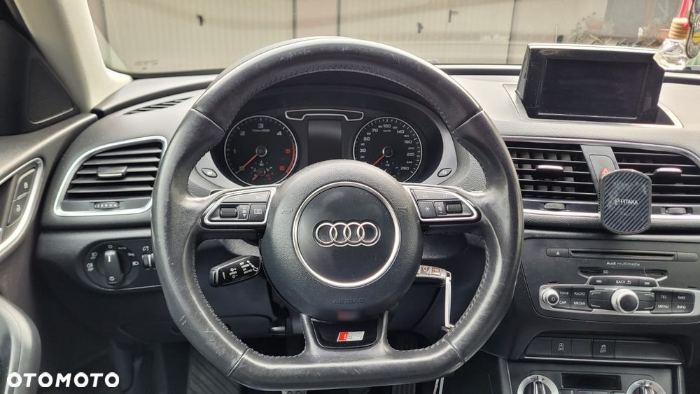 Audi Q3 2.0 TDI Edycja Specjalna - 24