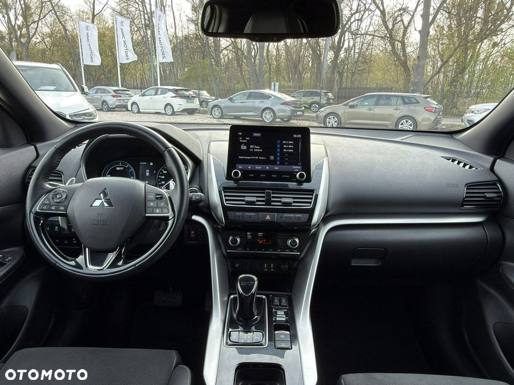 Mitsubishi Eclipse Cross - 25