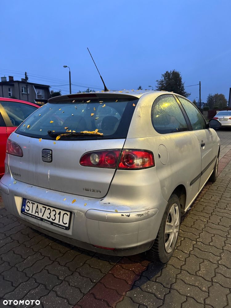 Seat Ibiza 2003 photo 5