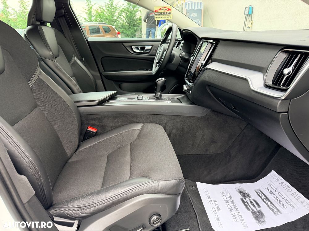 Volvo V60 D3 Momentum Pro - 15