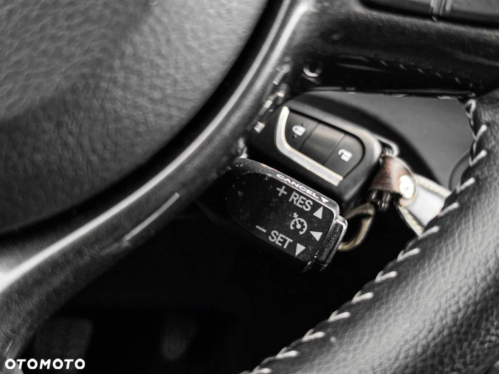 Toyota Yaris 1.5 Active - 29