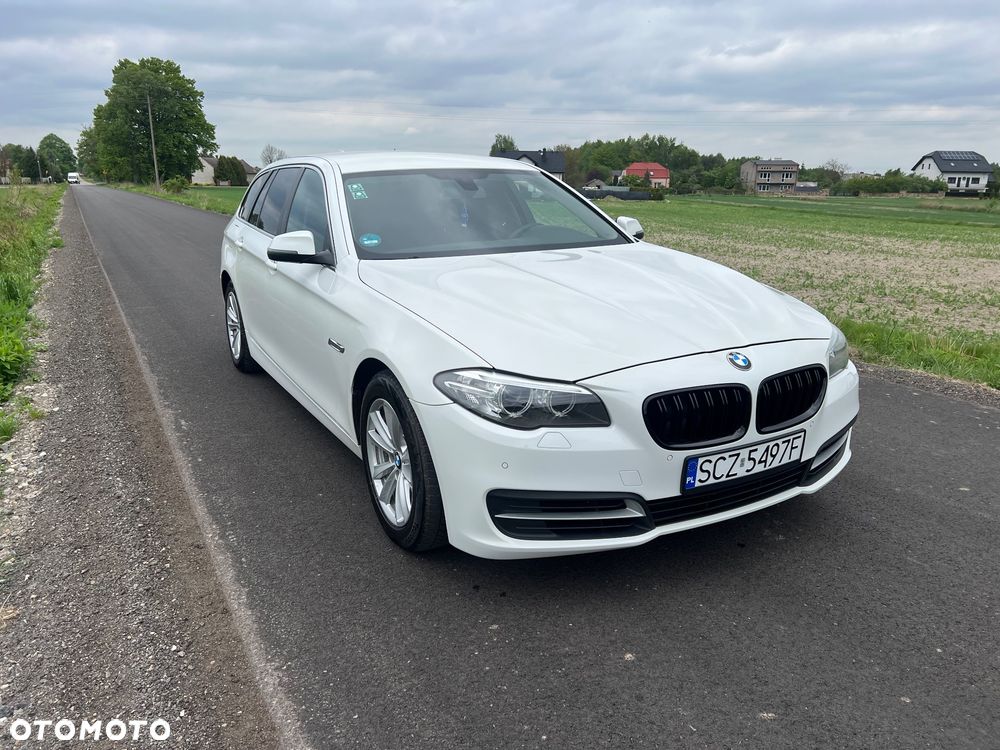BMW Seria 5 520d Luxury Line - 4