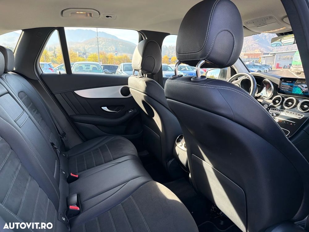 Mercedes-Benz GLC 300 de 4Matic 9G-TRONIC - 16