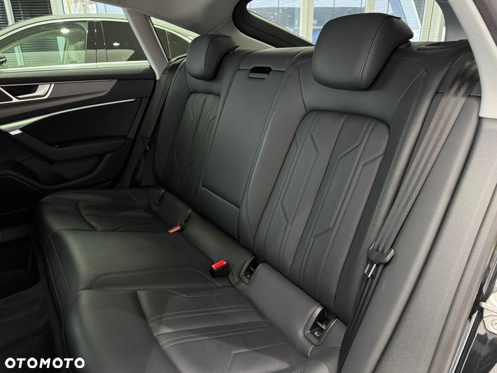 Audi A7 Sportback - 13
