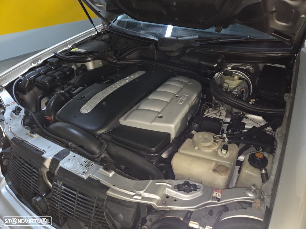 Mercedes-Benz E 320 CDi Avantgarde - 17