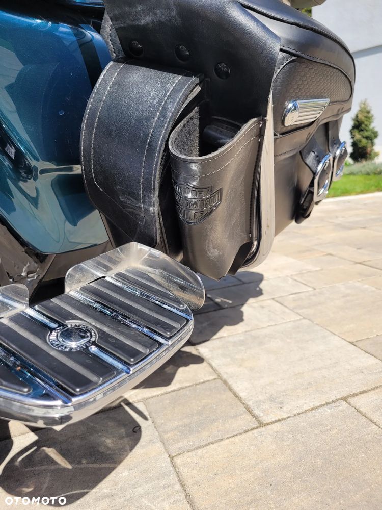 Harley-Davidson Touring Road King - 31