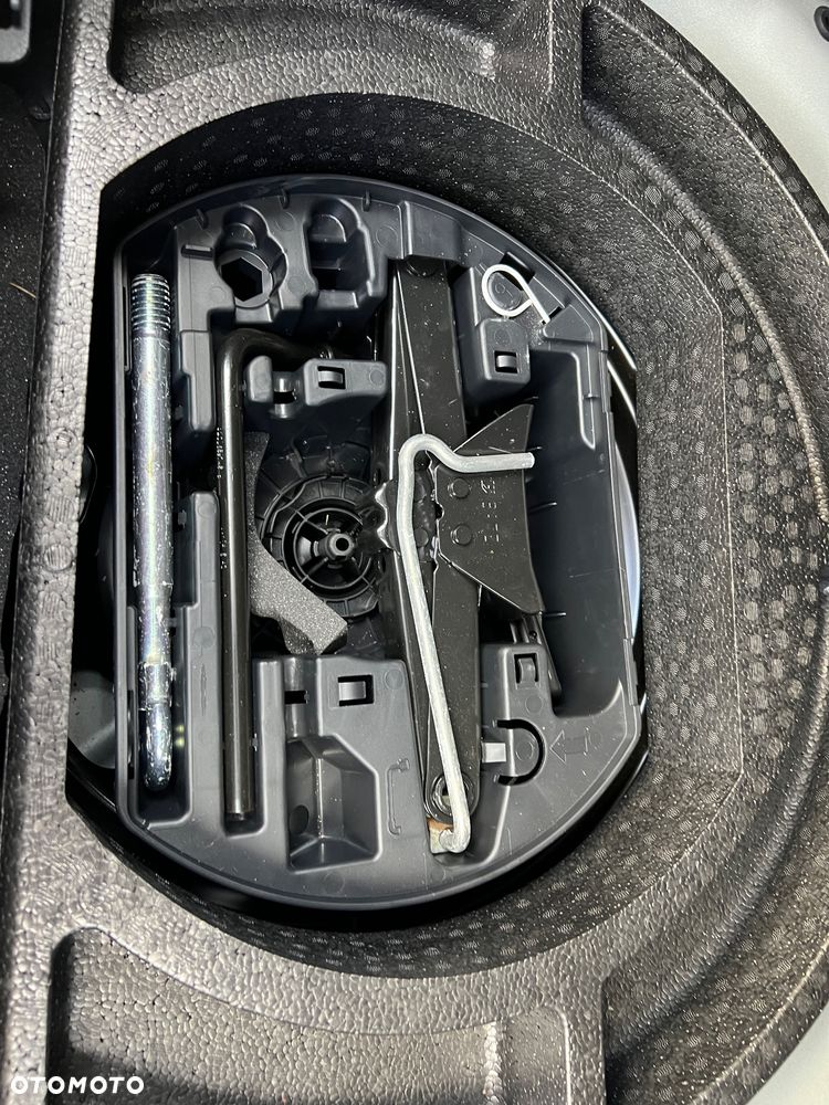 Citroën C3 Aircross PureTech 110 Stop & Start OPF SHINE - 28