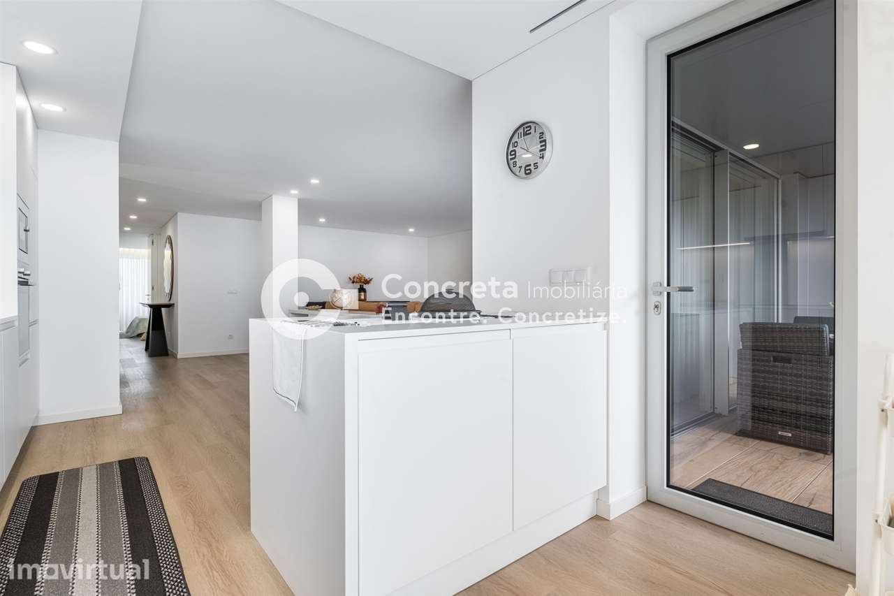 Apartamento T3 com garagem fechada em Barcelos - Grande imagem: 5/36