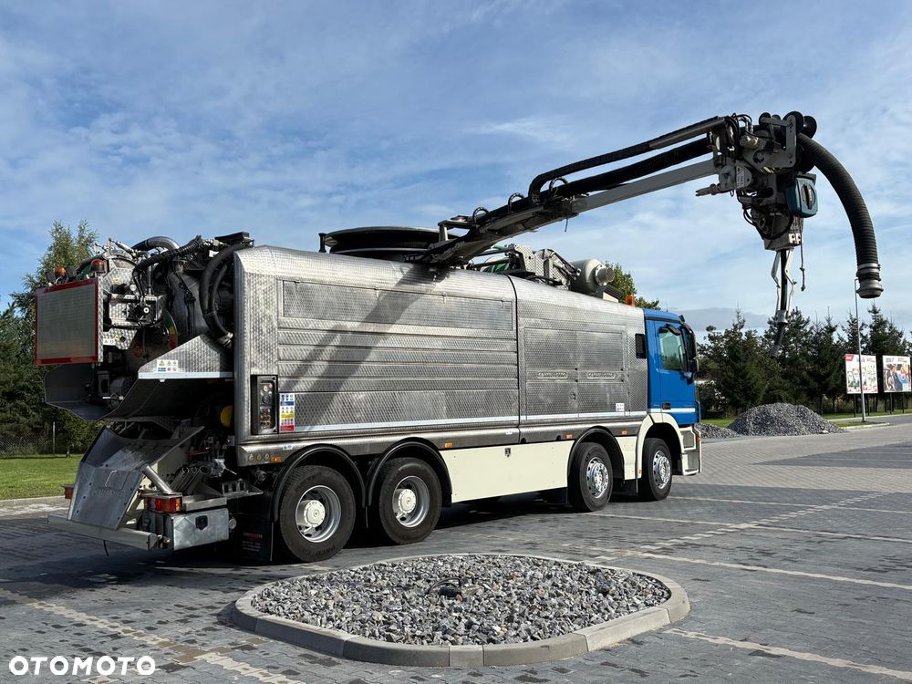 Mercedes-Benz 3248 - 8