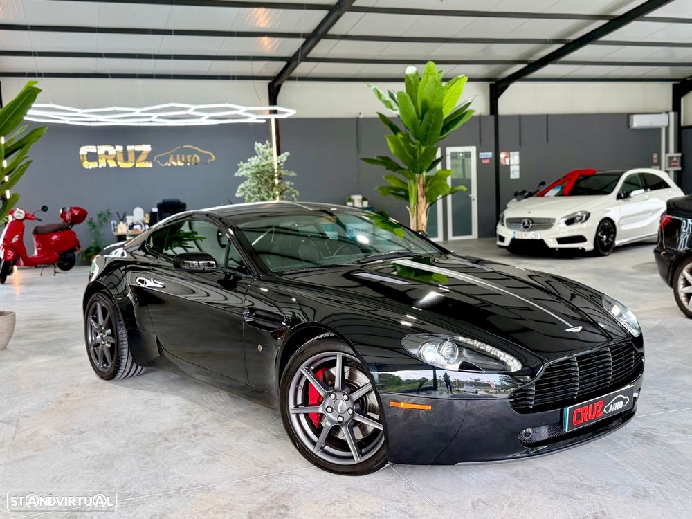 Aston Martin Vantage Coupe V8 Sportshift - 22