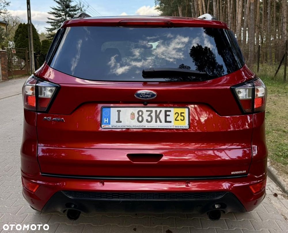 Ford Kuga 1.5 EcoBoost ST-LINE - 6