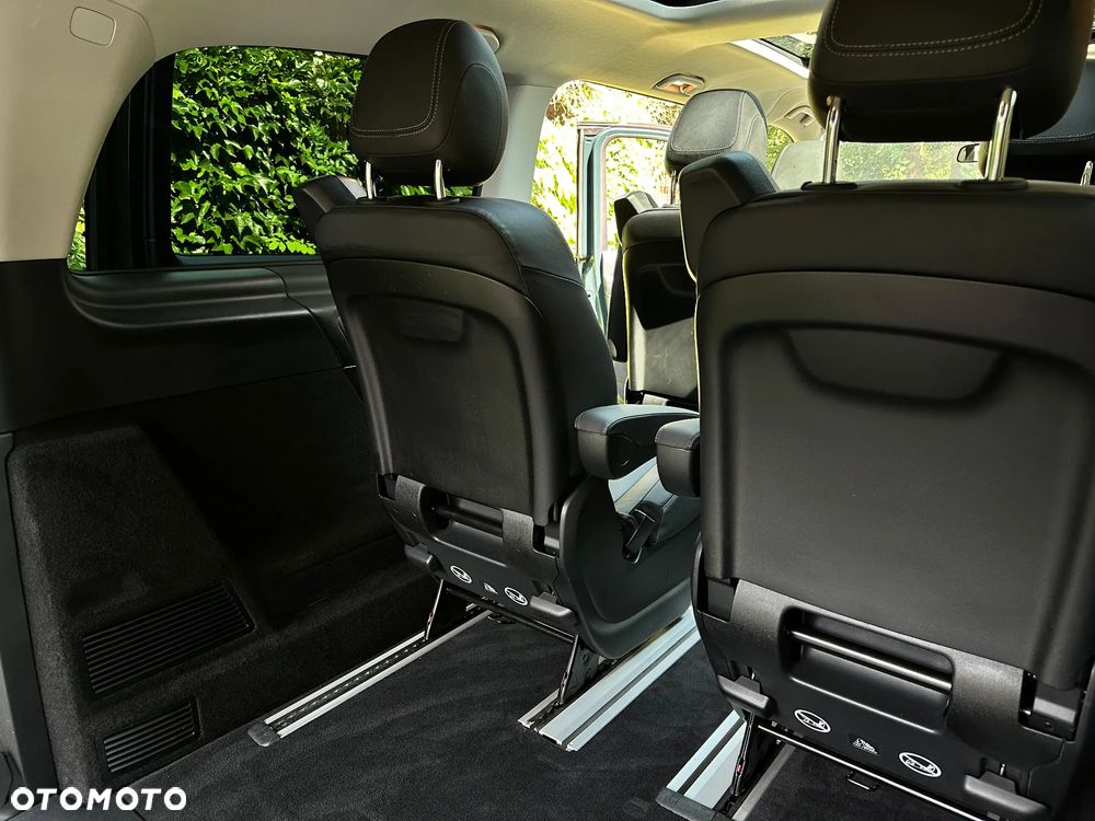 Mercedes-Benz Klasa V 300 d 4-Matic 9G-Tronic Exclusive (d³ugi) - 20