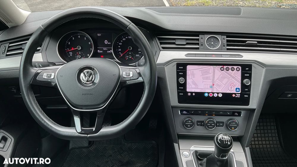 Volkswagen Passat 1.4 TSI Advance - 22