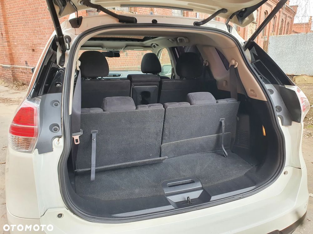 Nissan X-Trail 1.6 DCi Tekna 2WD Xtronic - 25