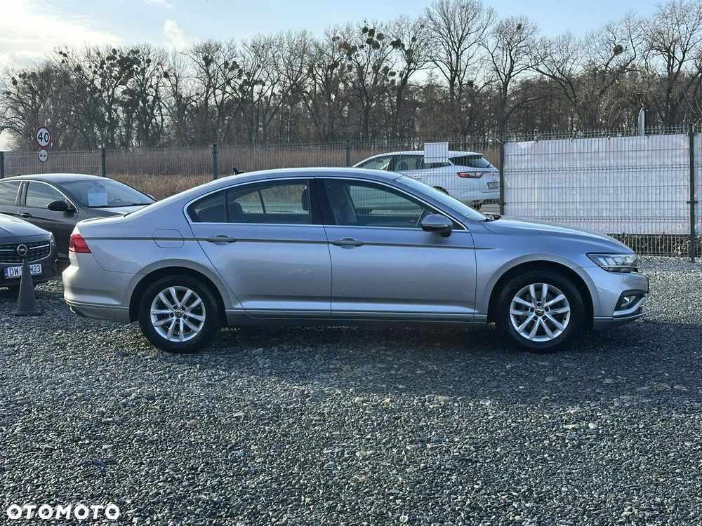 Volkswagen Passat 2.0 TDI EVO Business - 10