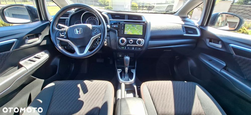 Honda Jazz 1.5 i-VTEC Dynamic (ADAS/Honda Connect+) CVT - 8