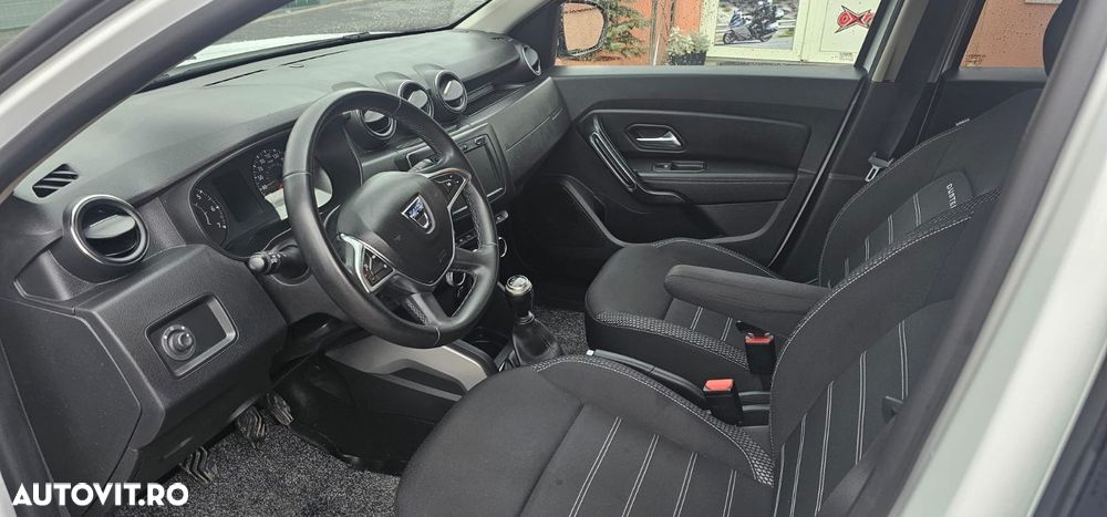 Dacia Duster 1.5 Blue dCi 4WD Prestige jante 17" - 5