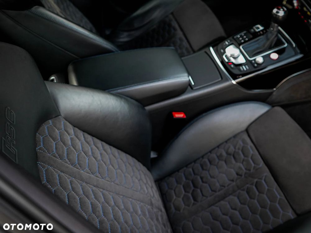 Audi RS6 - 20