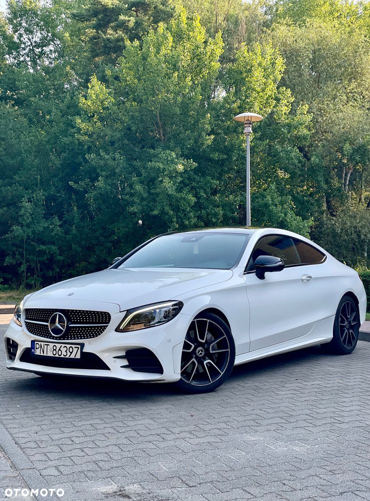 Mercedes-Benz Klasa C 300 9G-TRONIC - 6