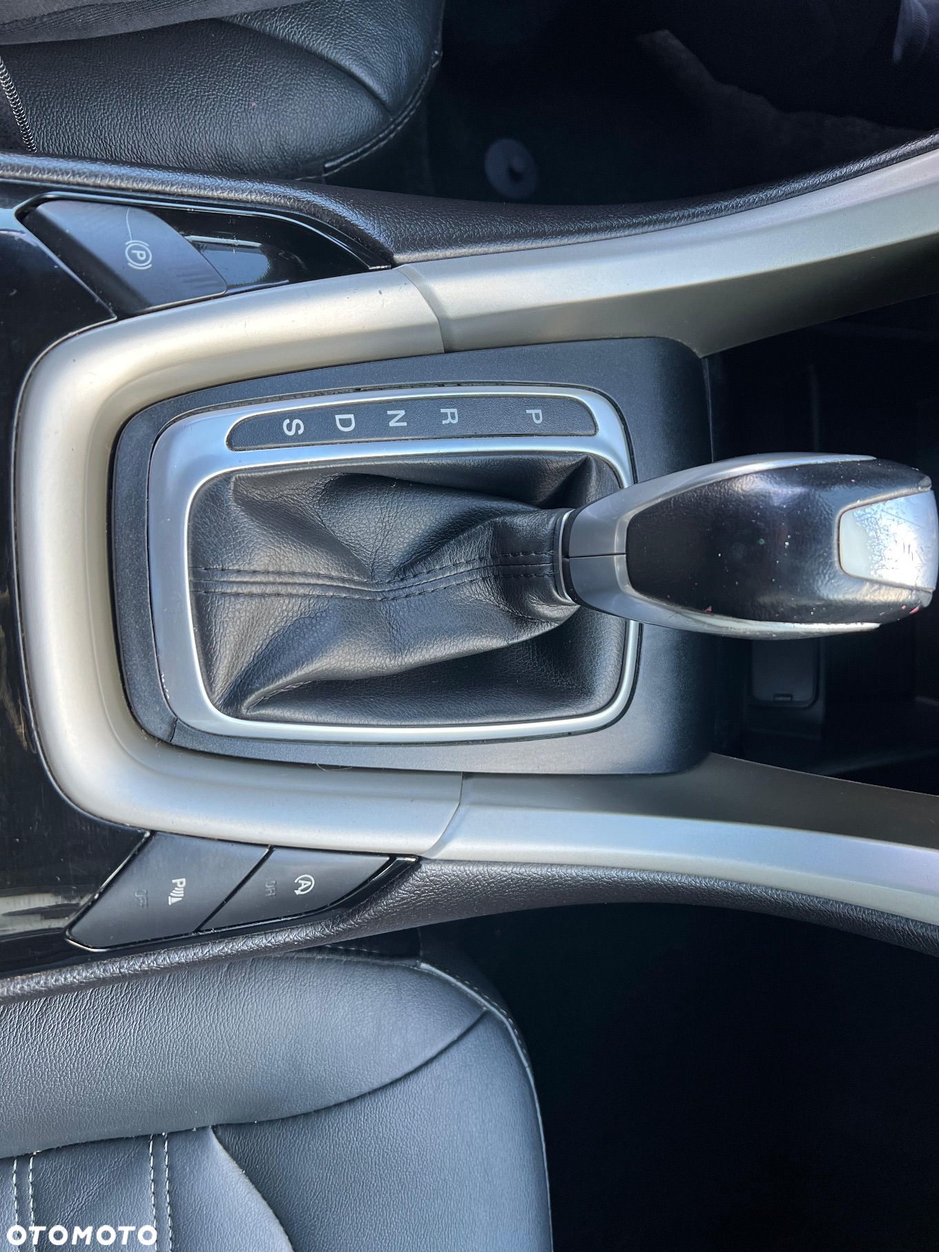 Ford Fusion 2.0 EcoBoost Titanium - 9