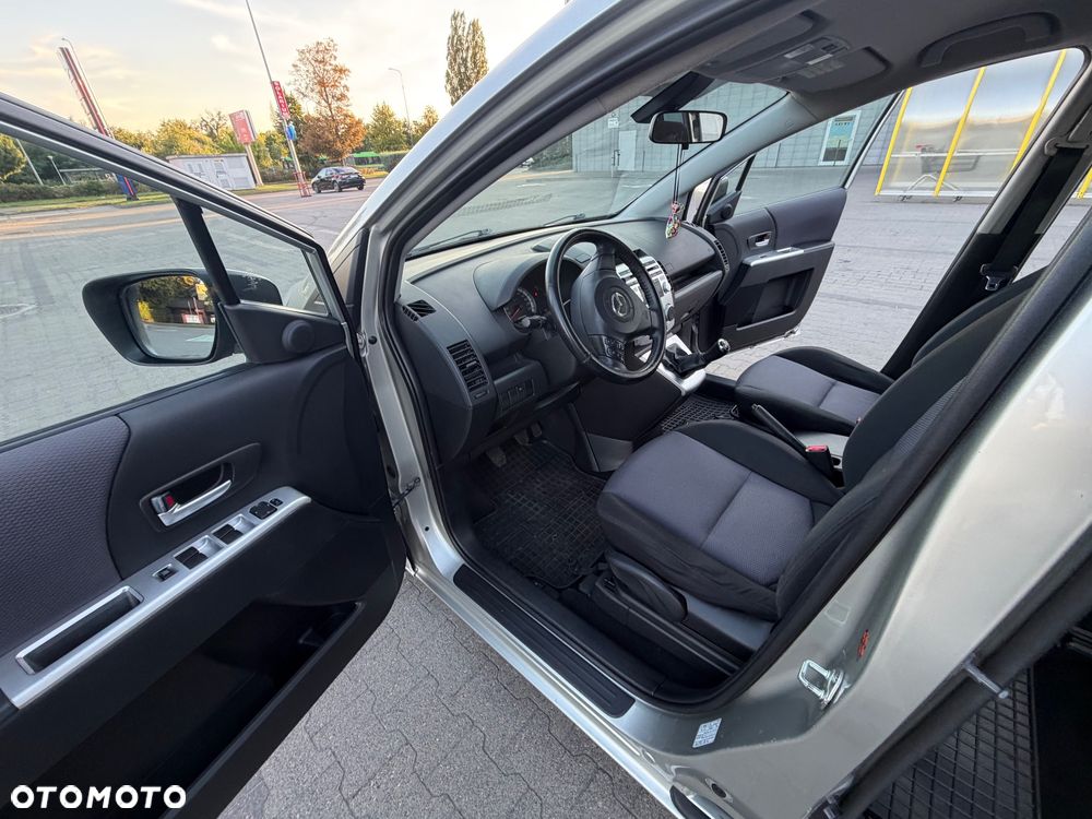 Mazda 5 2.0 Sport - 30
