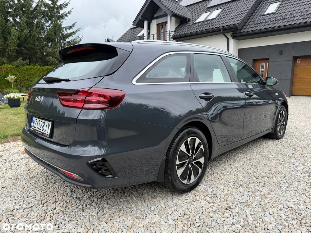 Kia Ceed 1.5 T-GDI M - 3