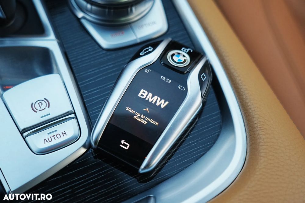 BMW Seria 7 730d xDrive - 34