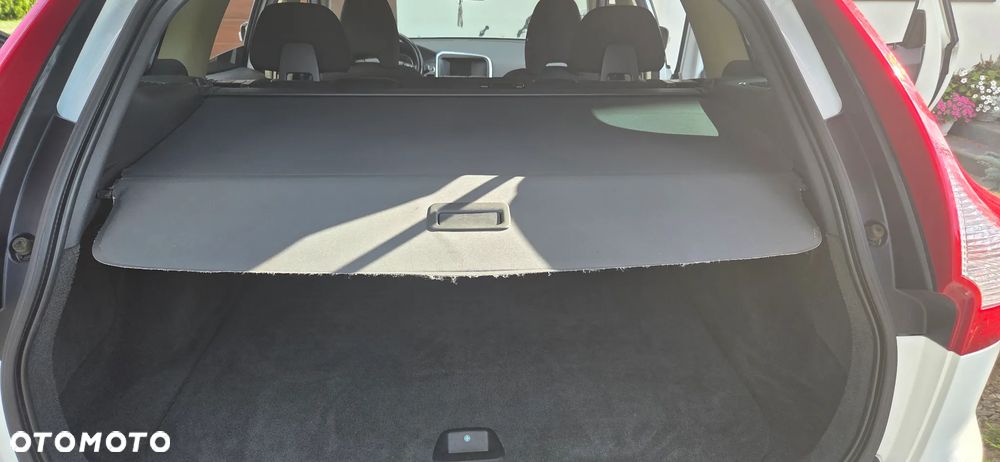 Volvo XC 60 D3 Momentum - 14