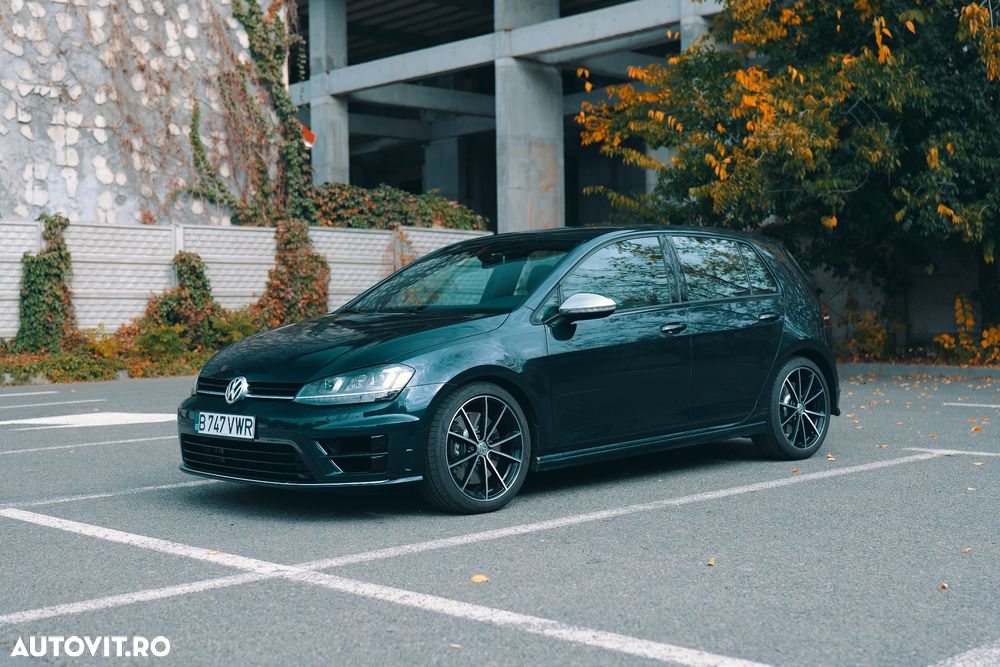 Volkswagen Golf R 4Motion BlueMotion Technology - 12