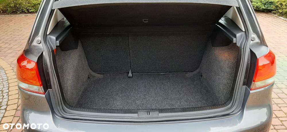 Volkswagen Golf - 20