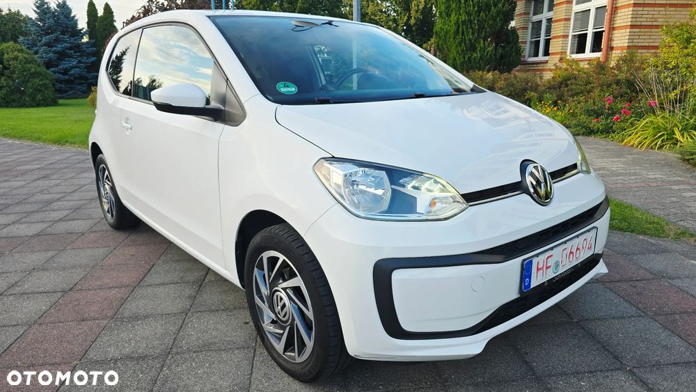 Volkswagen up! sound - 10