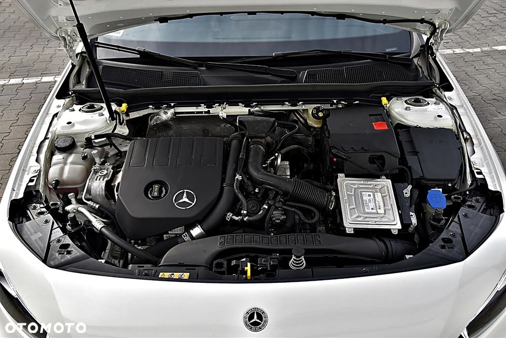 Mercedes-Benz Klasa A 200 7G-DCT - 12