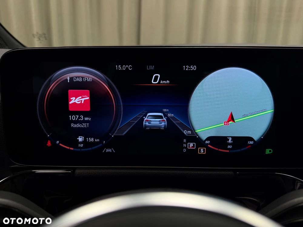 Mercedes-Benz GLA 200 Progressive - 13